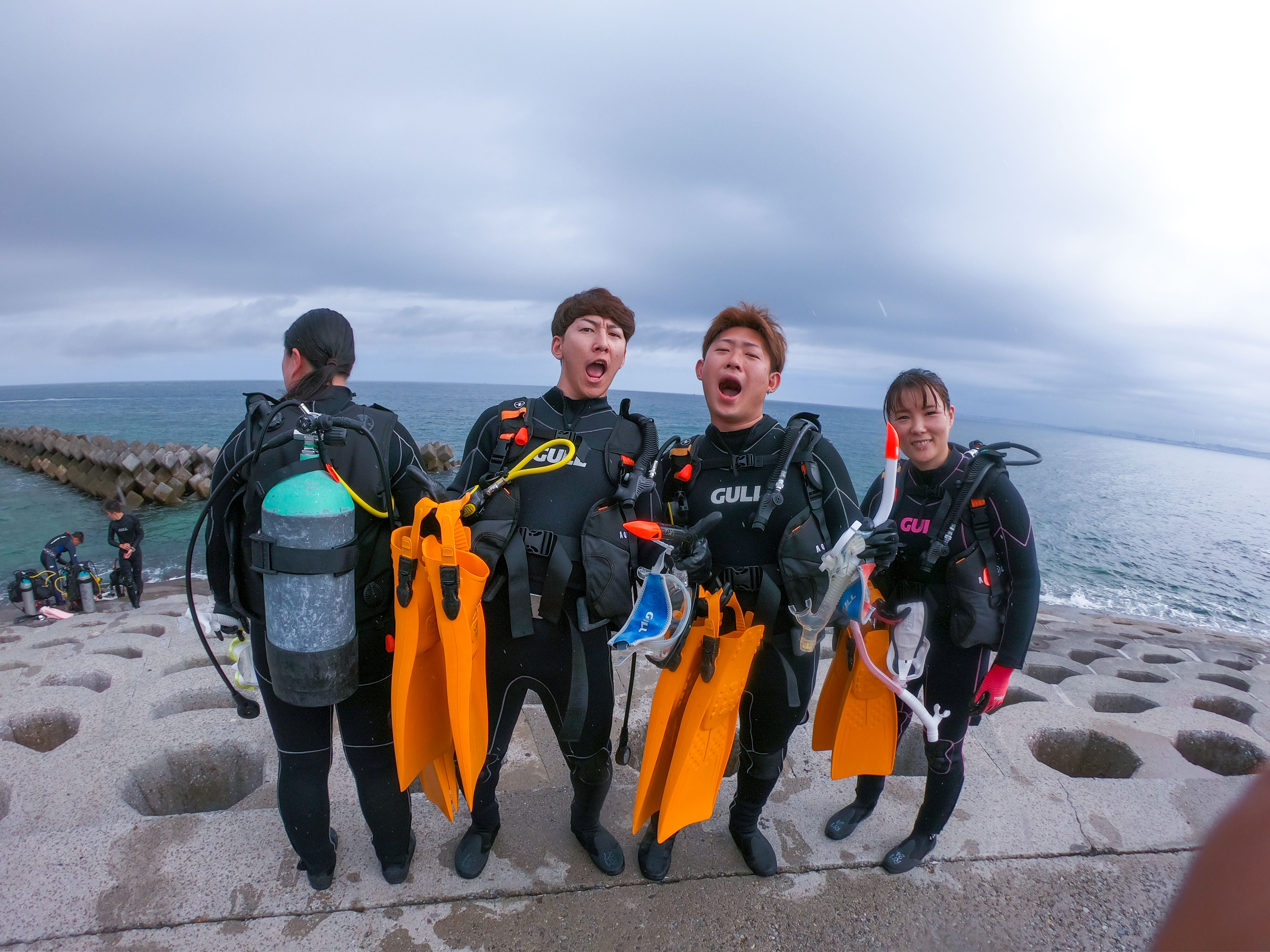 ダイバーになりたい！講習スタート！【R-MATES Okinawa Diving Club】