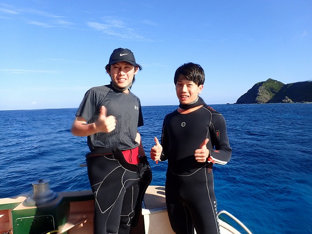 体験ダイビングからOWD講習を受けに来てくれました！😁【R-MATES Okinawa Diving Club】